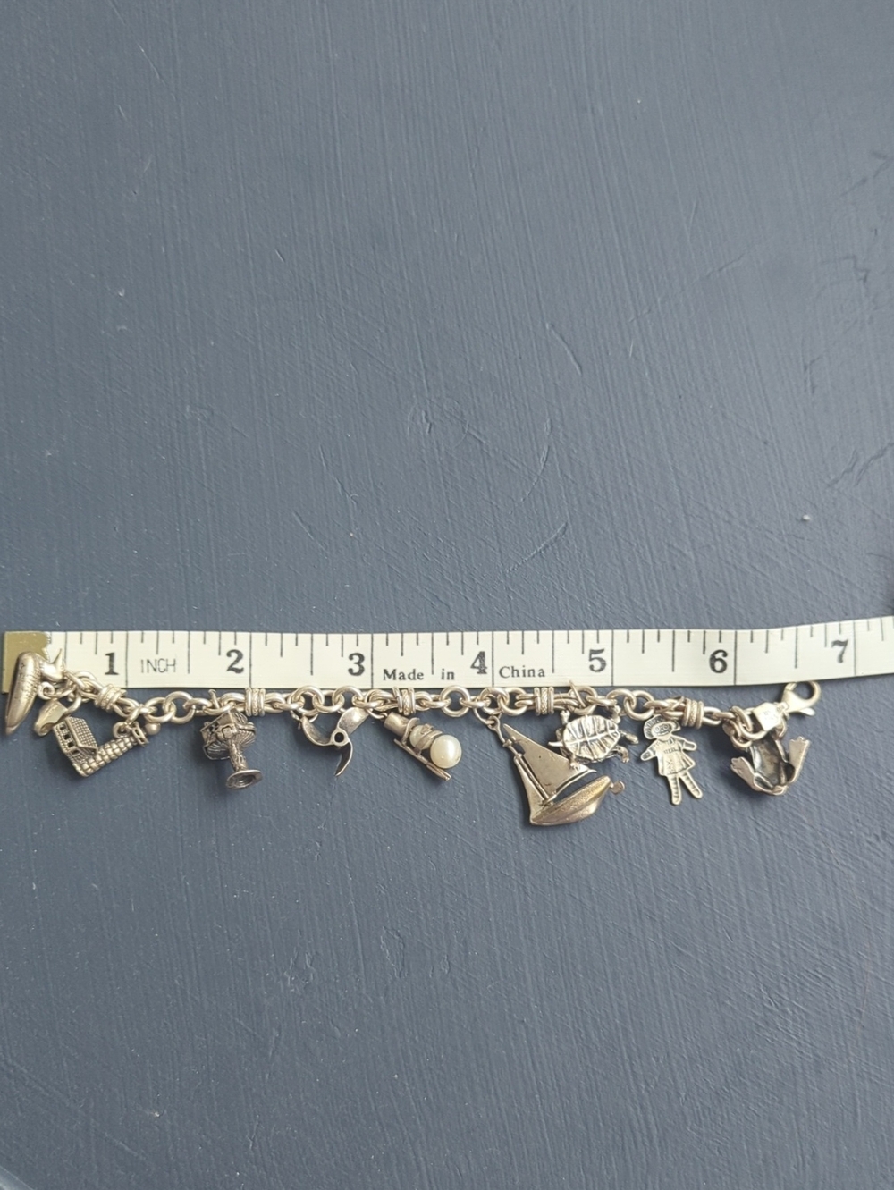 1970s Vintage Sterling Silver Charm Bracelet - Picture 7 of 7